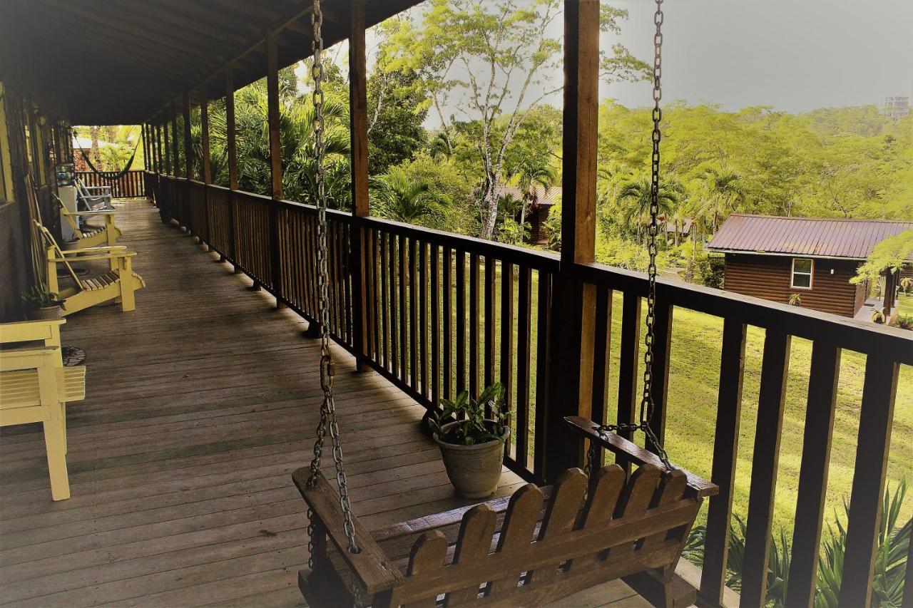 The Log Cab-Inn San Ignacio Bagian luar foto